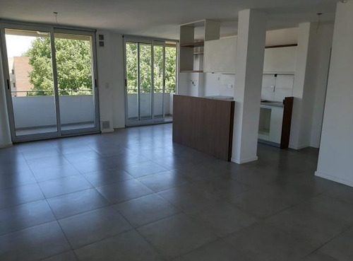 Imagen 4 de 6 de Departamento - República De La Sexta