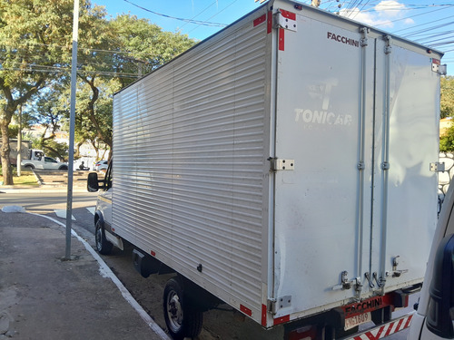 Iveco Daily 35s14 2017 Baú Único Dono Km Baixo