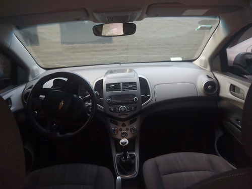 Imagen 12 de 17 de Chevrolet Sonic 2013 1.6 Lt