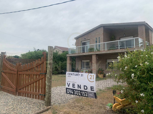 Venta Duplex  3 Dormitorios Villa Argentina Sur Canelones Mar Aguila