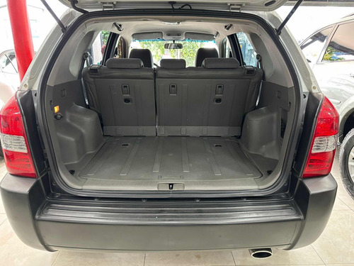 Imagen 13 de 13 de Hyundai Tucson Gl