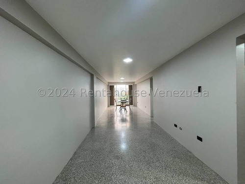 ## Se Alquila Apartamento En El Centro Metropolitano Javier Barquisimeto ## 24-21734 Fcc ##