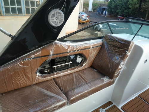 Imagem 14 de 19 de Lancha 240 Open -pronta Entrega Motor 250 Hp- 24 Pes