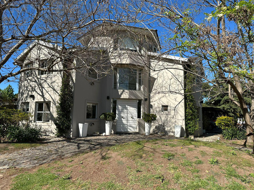 Casa - Venta - Barrio Cerrados Los Abedules - Grand Bourg - Malvinas Argentinas