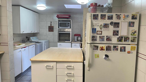 Casa 5 Dormitorios 4 Baños 2 Estacionamientos Venta Directa