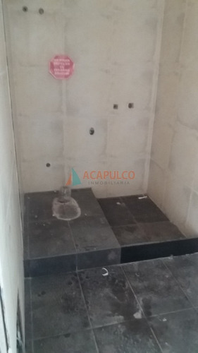 Local En Peninsula Con Baño Y Kitchenette- Ref: 3073