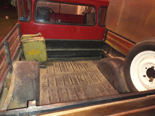 Imagen 12 de 15 de Jeep Jeep Ika Pickup