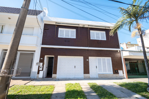 Casa En Venta En Barrio Candioti Norte