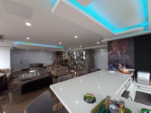 Ana Torres. Apartamento En Venta 24-283 En Lomas Del Mirador