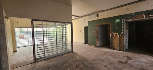En Renta Local Comercial En Av México, Guadalajara, Jalisco. A. C.