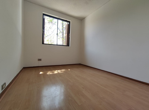 Imagen 16 de 27 de Casa Lugar Residencial De 3 Pisos Remodelada