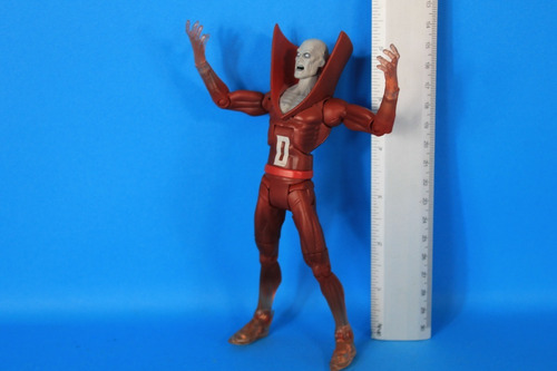 Deadman Dc Universe Classics (Usado)