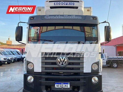 Imagem 6 de 25 de Vw Costellation 17.190 Crm 4x2 Baú Térmico Piso Canaletado