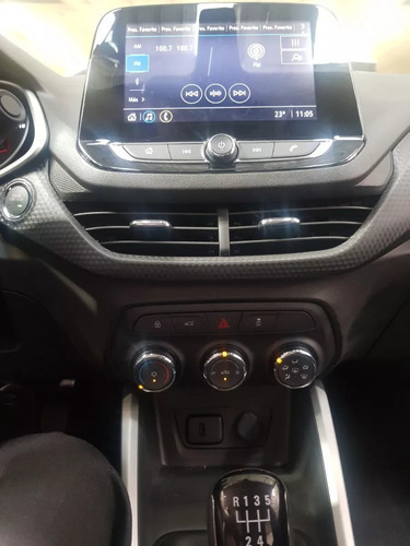 Imagen 14 de 25 de Chevrolet Onix Lt Tech 0km Entrega Inmediata 2023 Go