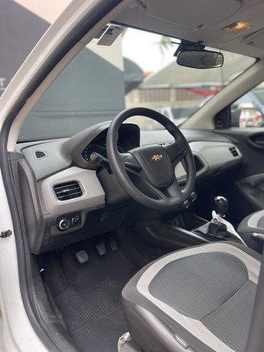 Chevrolet Onix Hatch 1.0 4P FLEX LS