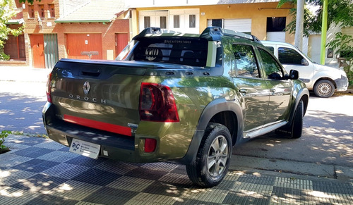 Imagen 6 de 15 de Oroch Outsider Plus 2.0l ´17 - 111.000km - Excelente Estado!