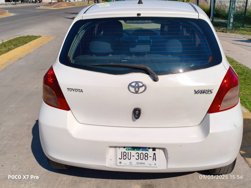 Toyota Yaris 1.5 Hb Premium 5vel Aa Ee Mt