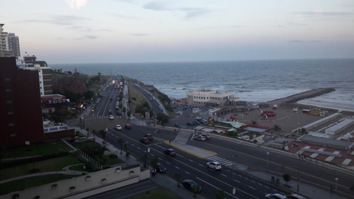 Imagen 1 de 30 de Departamento De 4 Ambientes - Boulevard Maritimo 5600 - Vista Al Mar