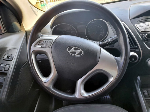 Hyundai Tucson New Tucson Lm 2.0gl 2wd Ac 2ab