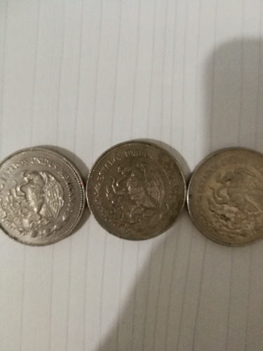 Imagen 2 de 2 de Monedas De 200 Pesos