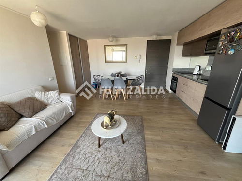Amplio Departamento En Venta De 2 Dorm. En La Florida