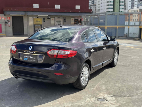 Renault Fluence 2.0 DYNAMIQUE 16V FLEX 4P AUTOMÁTICO