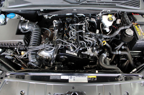 Imagem 7 de 17 de Volkswagen Amarok 2.0 Comfortline Turbo Diesel 4x4 Cd Autom