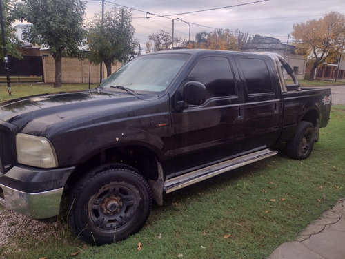 Ford F-100 3.9 Cab. Doble Xlt 4x4