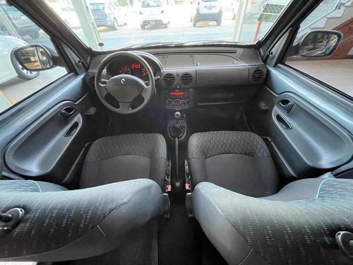 Imagen 8 de 13 de Renault Kangoo 2016 1.6 Furgon Ph3 Confort 5as Lc