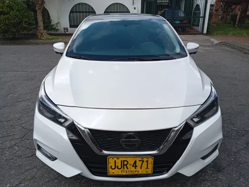 Nissan Versa 1.6 Advance
