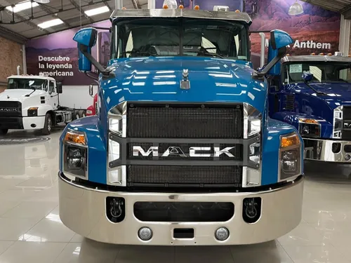 Tractomula Mack