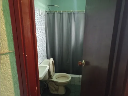 Venta Casa Con Local En Carvajal