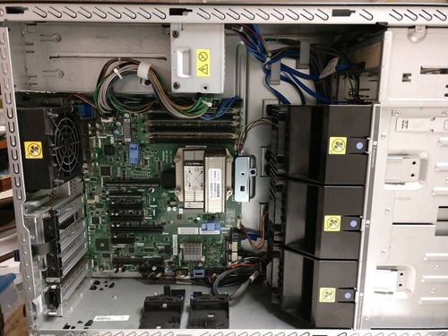 Servidor Ibm Lenovo X3300 M4 Personalizamos A Configuração (Usado)