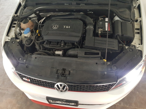 Imagen 5 de 15 de Volkswagen Jetta 2014 2.0 At