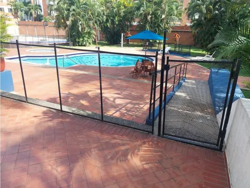 Venta Apartamento De 110mts2 En La Flora, Norte De Cali 9656.