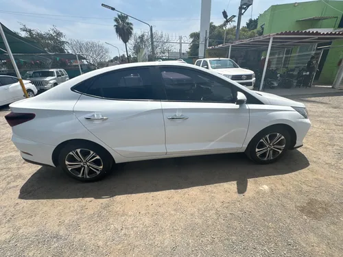 Hyundai hb20 sd 1.6 gl mid mt sd