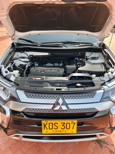 Mitsubishi Outlander 2.4 Kaiteki