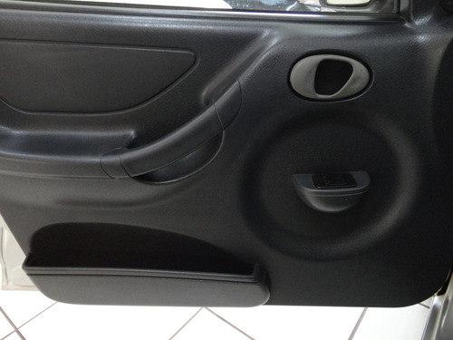 Chevrolet Celta 1.0 MPFI VHC SPIRIT 8V GASOLINA 4P MANUAL