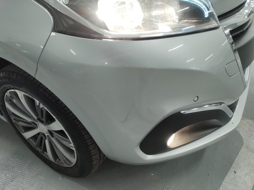 Imagen 3 de 23 de Peugeot 208 Feline 1.6