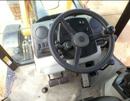 Retroescavadeira Cat416e 4x2