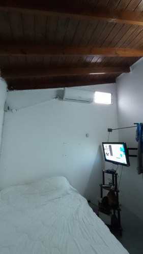 Imagen 14 de 20 de Chalet 4 Ambientes. Lote 10 X 21 Mts