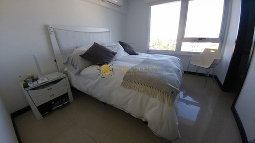 Hermoso Apartamento Vista Unica Al Mar!!! Consulte- Ref: 2576