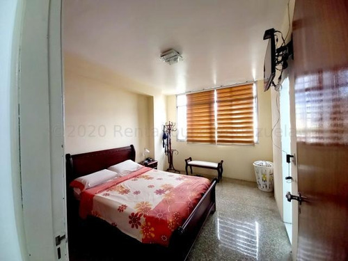 Imagen 7 de 14 de Bello Campo, Se Vende Apartamento. Cod. 21-6328