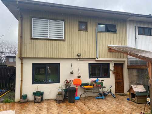 Amplia Casa Cercana Al Hospital Regional Valdivia