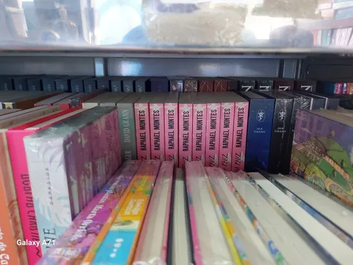 Oportunidade Unica! Banca De Jornal/livros 4mx2m