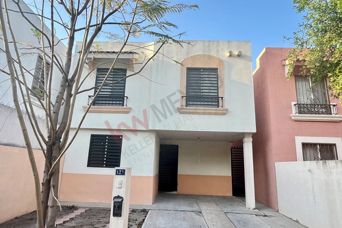 Casa En Renta De 3 Recámaras Colonia Privada En Paraje Anáhuac, Escobedo