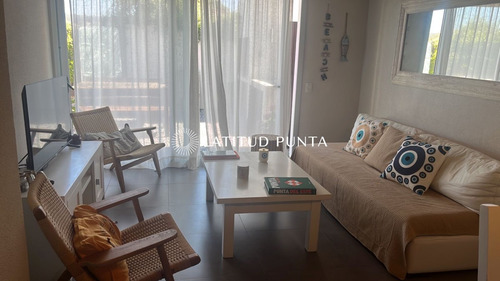 Alquiler Apartamento En Manantiales , 3 Dormitorios 