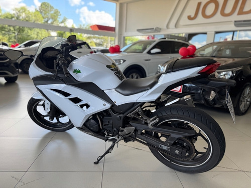 Kawasaki Ninja 300