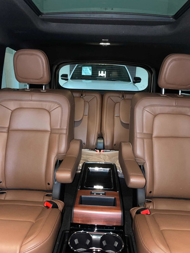 Imagen 8 de 12 de Lincoln Aviator G Touring Phev
