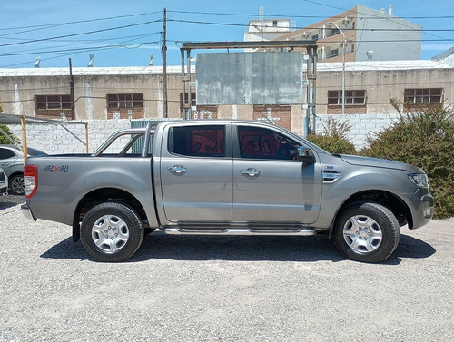 Imagen 4 de 19 de Ford Ranger 3.2 Xlt 4x4 6mt 2019